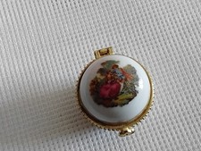 Interessante runde Pillendose vintage