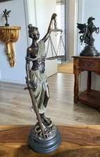 Justitia skulptur cm - 52,
