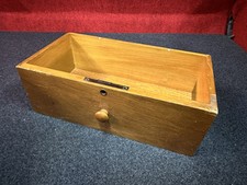 alte Holzschublade kleine Schublade Vintage historisch Echtholz Tischnähmaschine