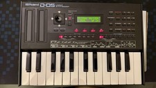 Roland D-05 Boutique Linear Synthesizer with K-25M Keyboard
