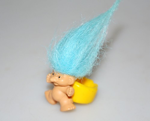 Vintage kinder troll ring - kinder,