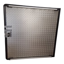 ALU Laderaumabdeckung fest mit