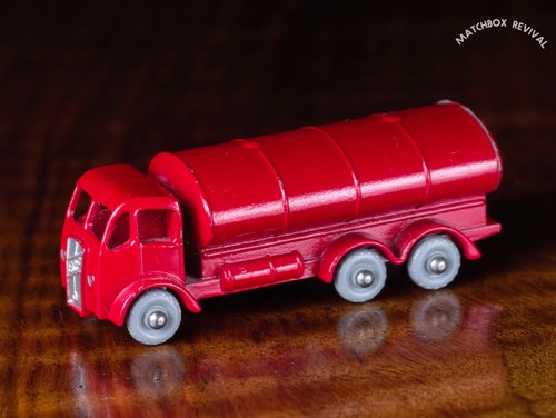 Lesney matchbox 11b esso - lesney, no.11b