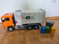 BRUDER Müllauto Müllfahrzeug