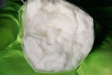 1 kg Bastelwatte Kissenfüllung Füllmaterial Kuscheltiere Füllwatte Polyester