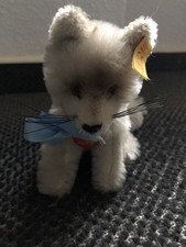 Steiff Wolf Loopy