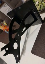 seitlicher Kennzeichenhalter