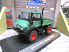MERCEDES BENZ Unimog 4x4 grün