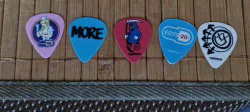 Blink 182 picks - blink,