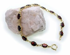 Bracelet with garnet - real, gold