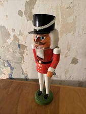 Nussknacker Erzgebirge Rot