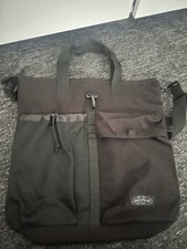 Eastpak Stofftasche mit Laptopfach