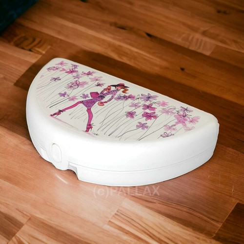 Tupperware vesper box - tupperware, pink
