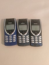 3 x Nokia 8210 