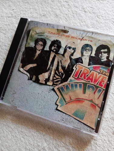 Traveling wilburys volume - traveling,