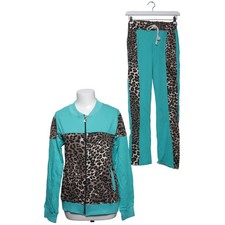 Crazy Age, Freizeitanzug