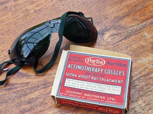 Portia actinotherapy goggles - portia,