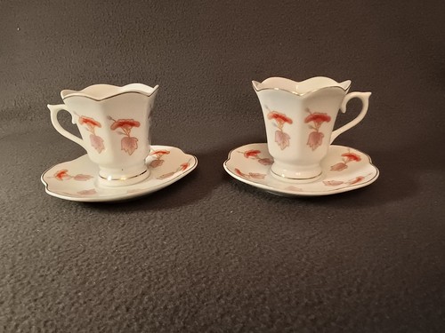 Mokkatassen mit untertassen - mit,