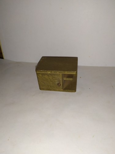 Alter kleiner schrank 1940 - kleiner,