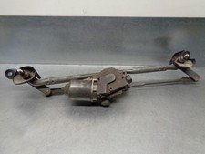 VORDERER WISCHERMOTOR /