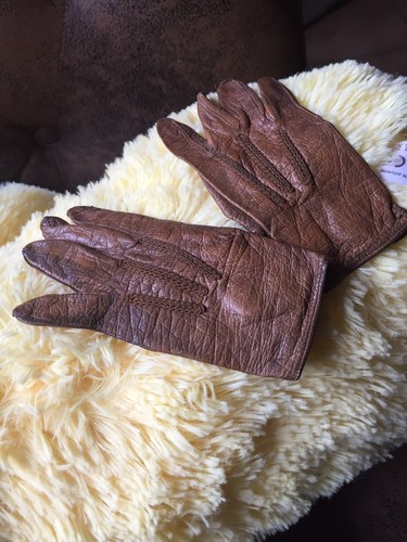 Alte kleine handschuhe für - alte,