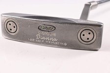 Ja! C-Groove Dianna Putter /