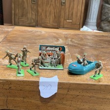 Britains Deetail Plastic Toy