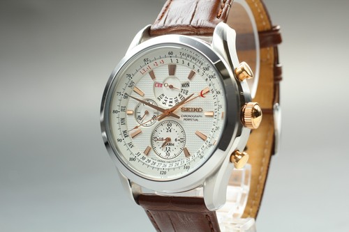 Seiko perpetual chronograph - perpetual,