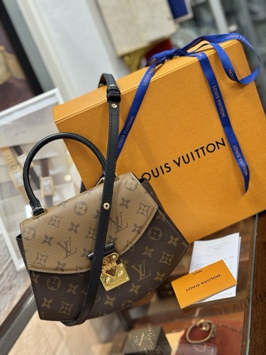 Louis vuitton m46548 - louis, tilsitt
