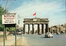 pk2803 - AK  -- Berlin   -   Brandenburger Tor (Grenzschild)