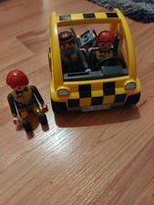 Playmobil ADAC Smart mit Fahrern und Zubehör