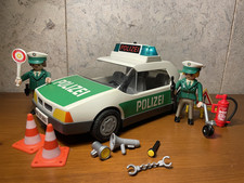 Playmobil - Polizeiauto Nr. 3903 - Streifenwagen, 2 Polizisten & Zubehör / Retro