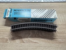 40 Märklin H0 2121 K-Gleis