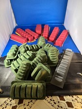 22 Stüpck Besteckhalter, grün und rot