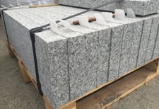 Granit Bordstein Randstein 10