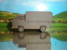 Roco # 414 # VW T3 Pr/Pl Einzelkabine-Transporter # Zivil/BW/Nato/THW ua. # 1:87