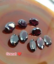 Granat  * 9 Stück - 44 Karat