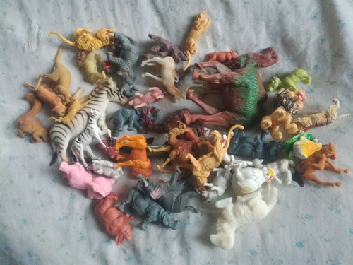 Plastiktiere verschiedene