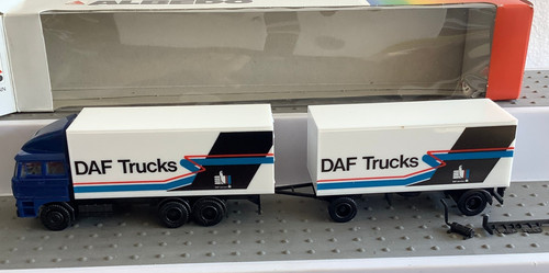 Albedo daf 3300 - 1:87,