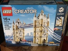 10214 LEGO Tower Bridge in und