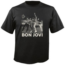 BON JOVI - Photo - Slippery