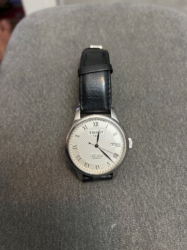 Tissot herrenuhr locle - le,