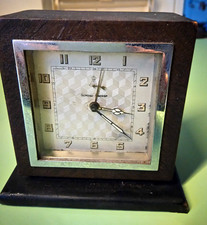 Gustav-Becker-Wecker 95 x 95mm + Fuß Funktionstüchtig