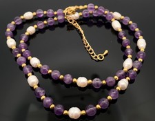 KETTE  MIT AMETHYST & SWZP & GELBGOLDFARBENEN KARABINER SCHMUCKJAGD