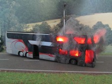 1:87 Setra Reisebus Kabelbrand