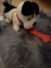 Laufender Hund Kuscheltier aus Plüsch mit Sound