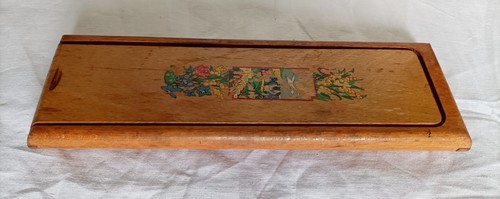 Altes flaches federfach aus - flaches,