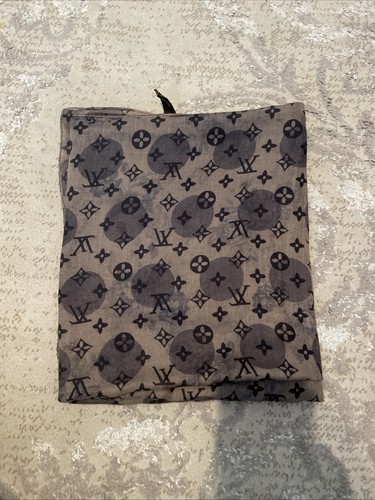 Louis vuitton tuch - louis,
