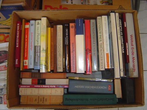 Große kiste bücher - große,