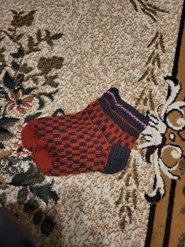 Handgestrickte socken - handgestrickte,